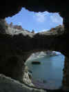 greece milos mine entrance.jpg (136865 bytes)